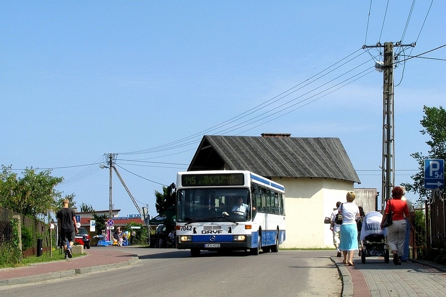 Mercedes-Benz O405N #7042