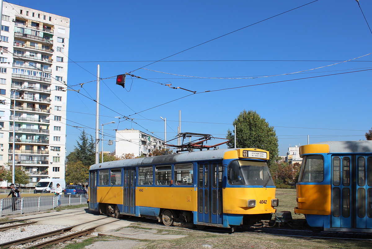 Tatra T4D #4042
