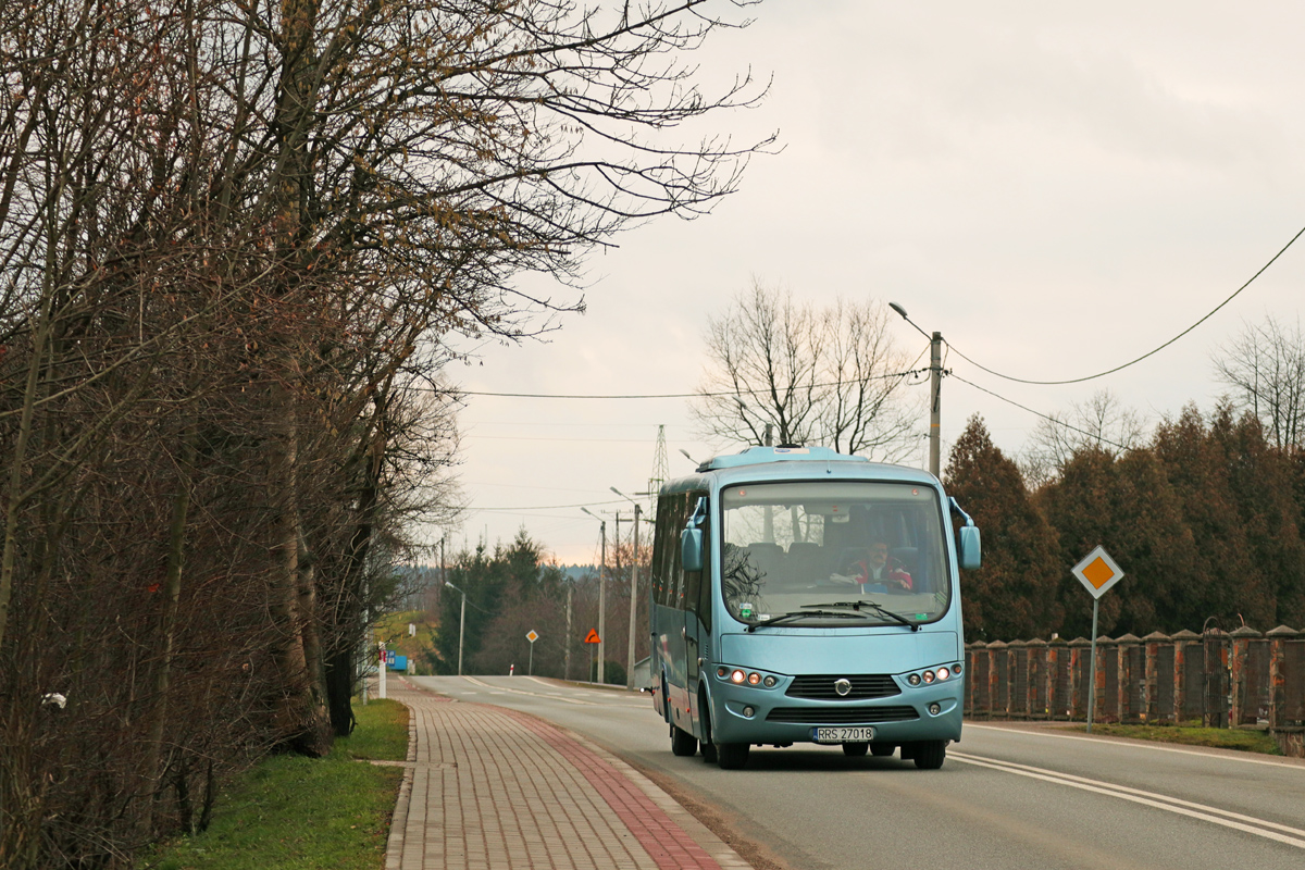 Iveco Daily 65C18 / Marcopolo Senior #RRS 27018