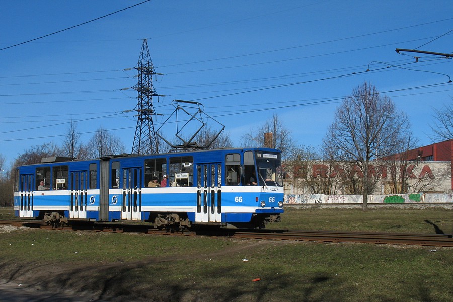 Tatra KT4SU #66