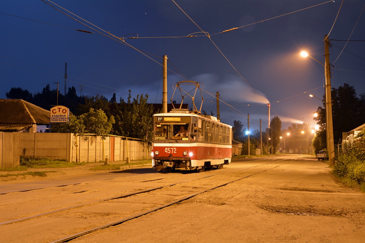 Tatra T6B5SU #4572