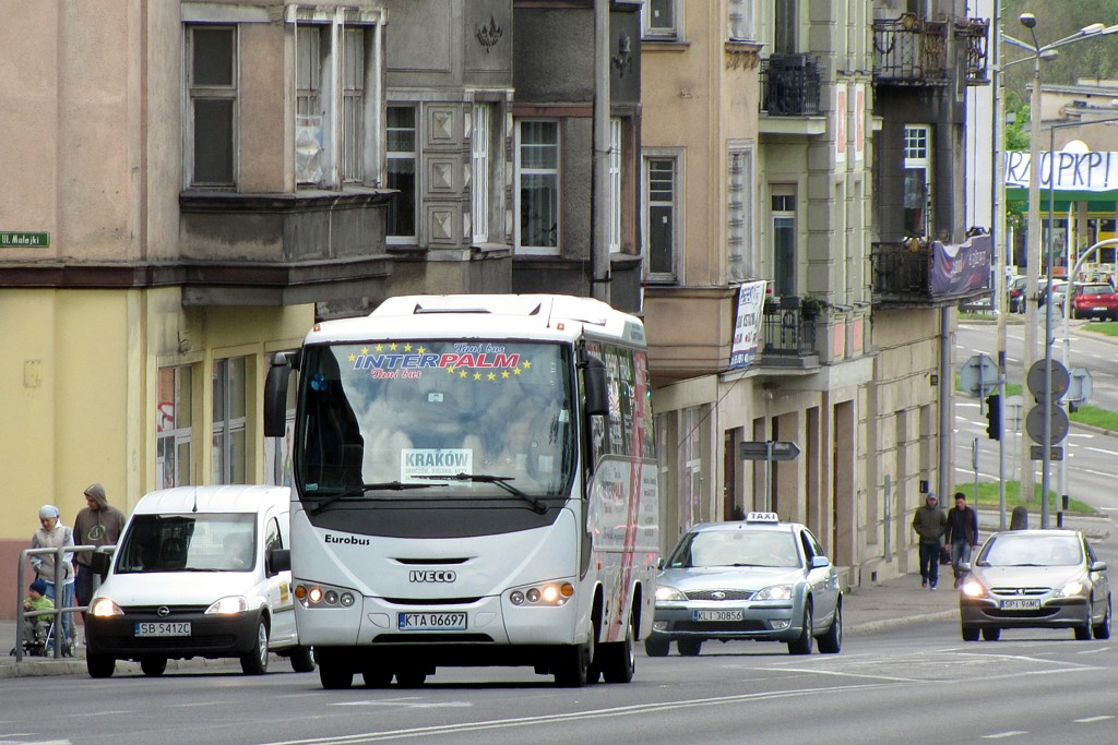 Iveco Eurobus E27.14FS #KTA 06697