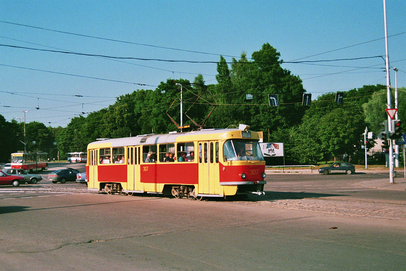 Tatra T4SU #307