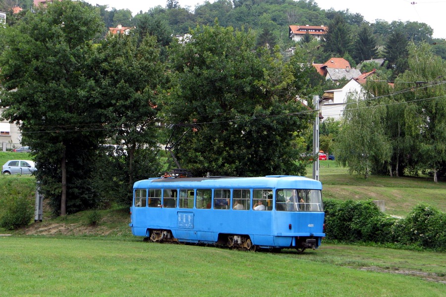 Tatra T4YU #401