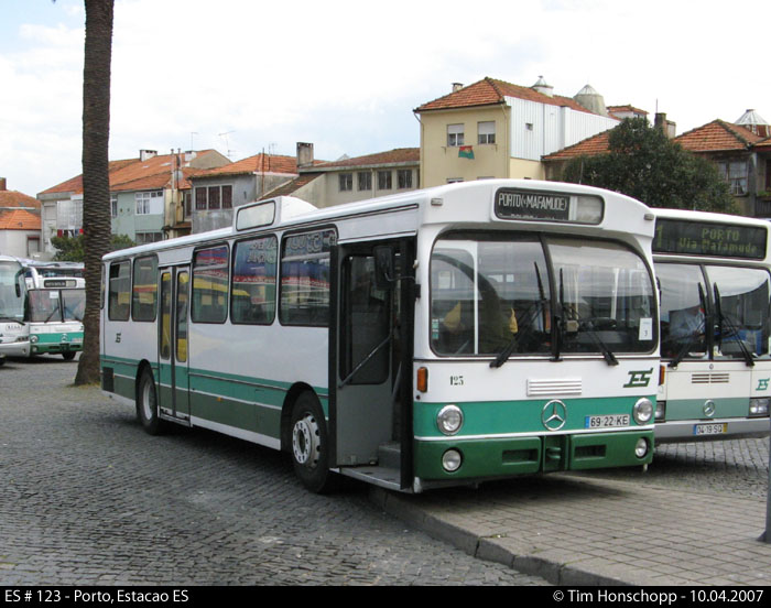 Mercedes O305 #123