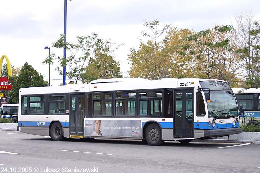 Nova Bus LFS #22-258