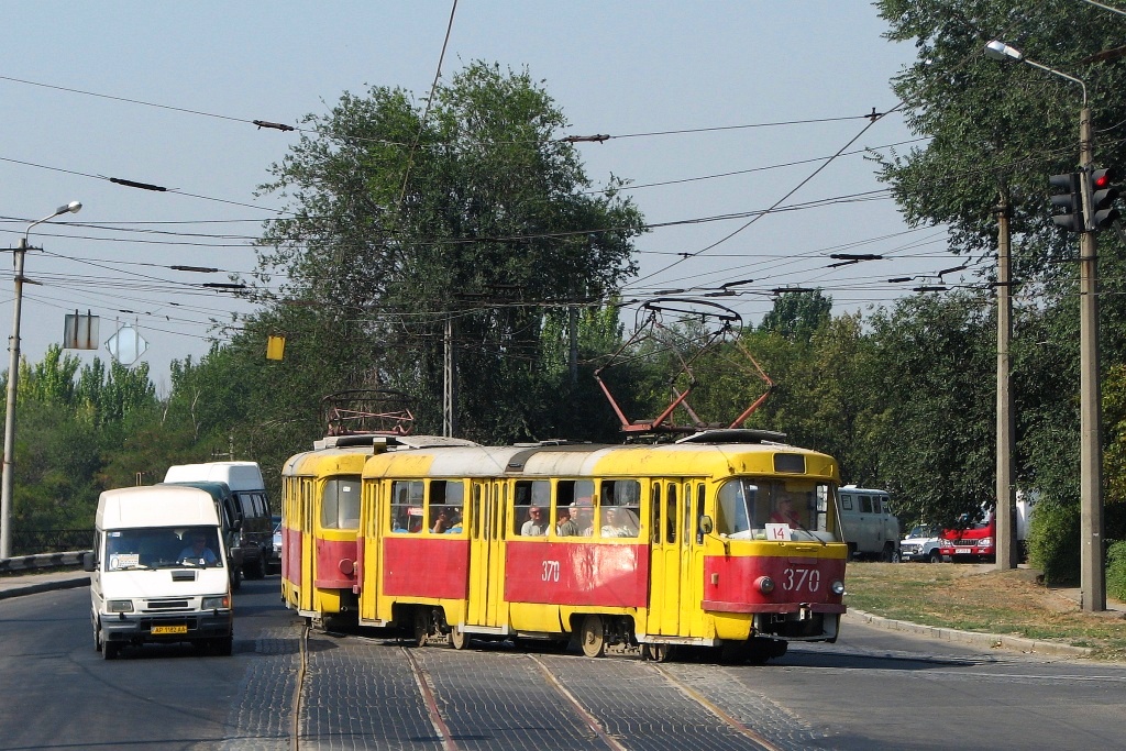 Tatra T3SU #370