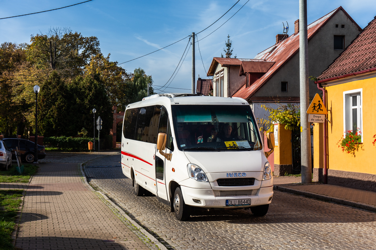 Iveco Daily 70C17 / Ferqui Sunrise #DLU 88440