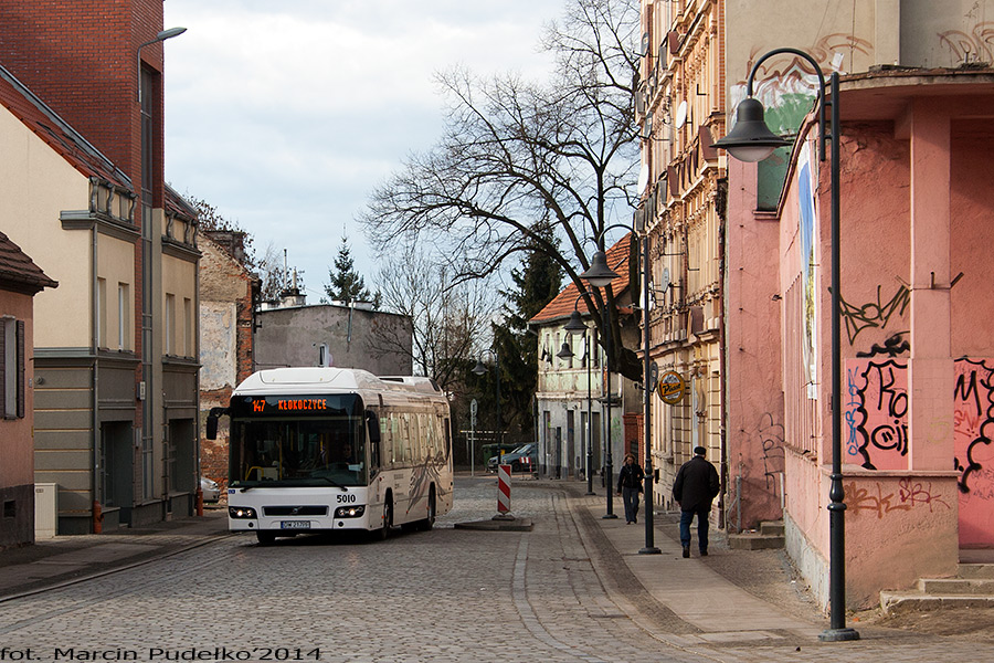 Volvo 7700 Hybrid #5010