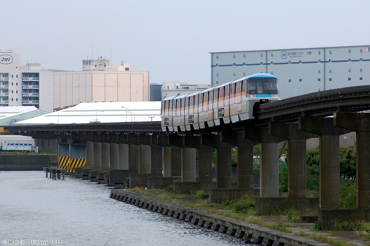 Tokyo Monorail 1000 series #1037..1042