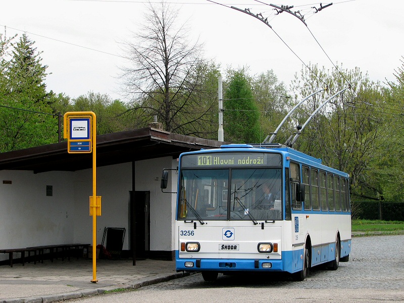 Škoda 14Tr08/6 #3256