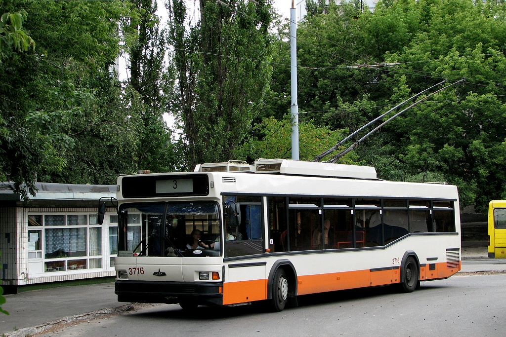 МАЗ-103Т #3716
