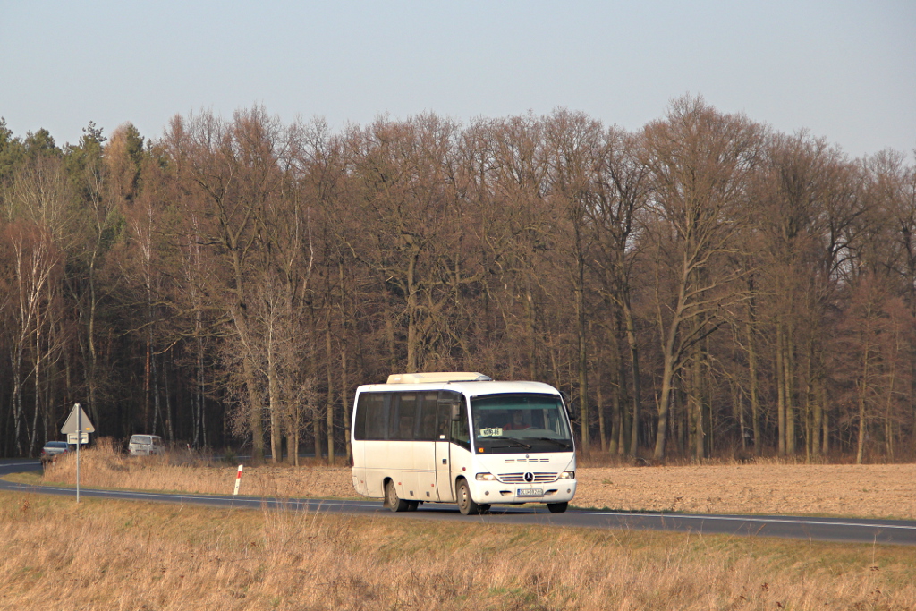 Mercedes-Benz 818 D / Auwärter Teamstar #DLU 08266