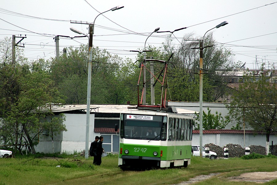 Tatra T6B5SU #2747