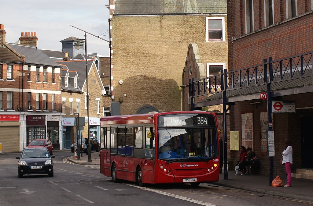 Alexander Dennis Enviro 200 II 8,9m #36021