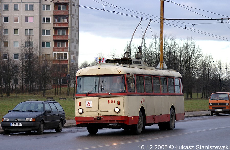 Škoda 9Tr24 #180