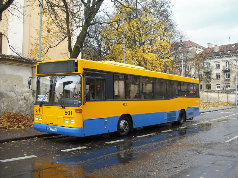 Volvo B10BLE-60 CNG / Carrus City L #801