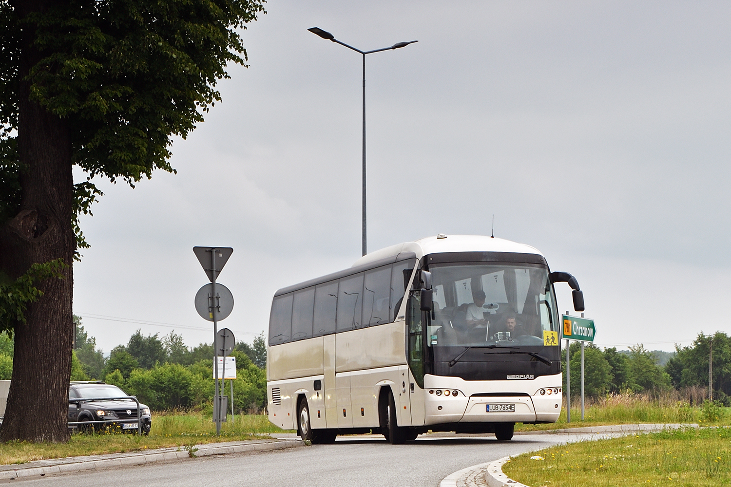 Neoplan N2216 SHD #LUB 7654E