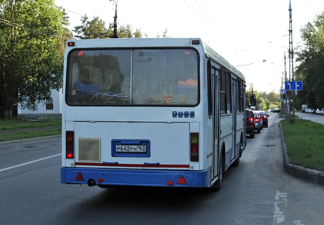 Неман-ЛиАЗ-52565 #Р 642 РН 163
