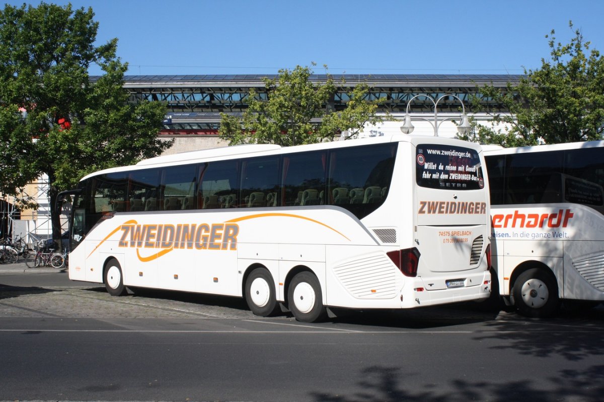 Setra S516 HD #SHA-JZ 100