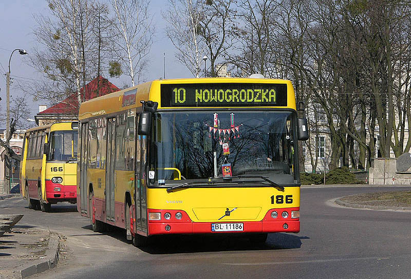 Volvo 7000 #186