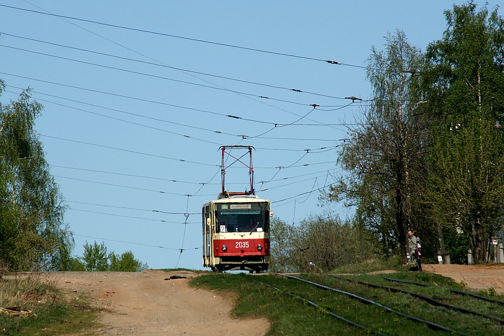 Tatra T6B5SU #2035
