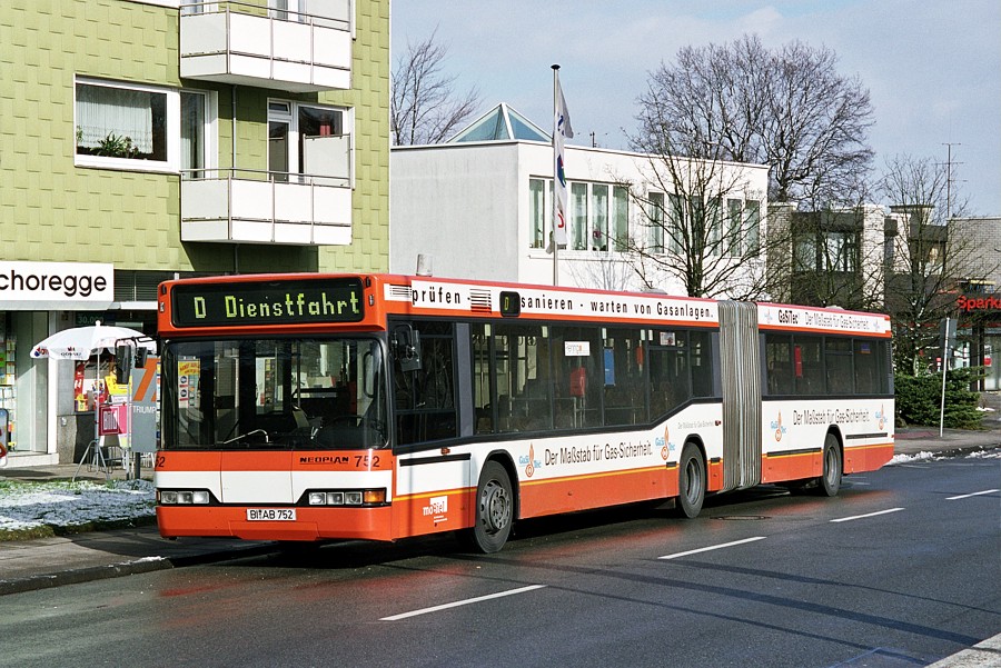 Neoplan N4021 #752