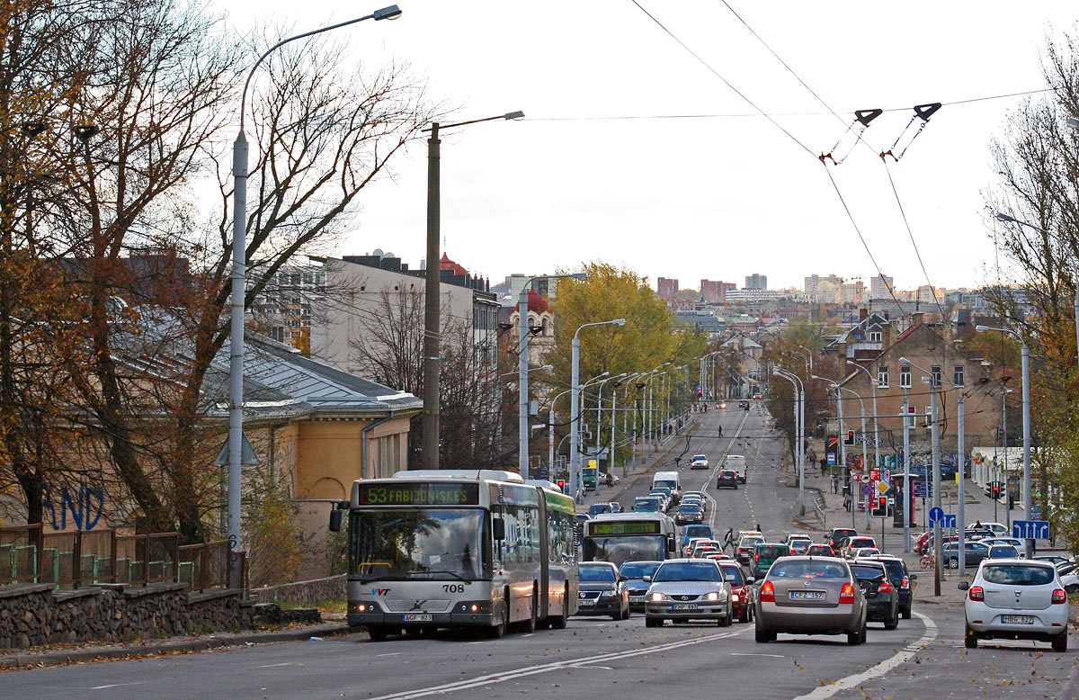 Volvo 7700A #708