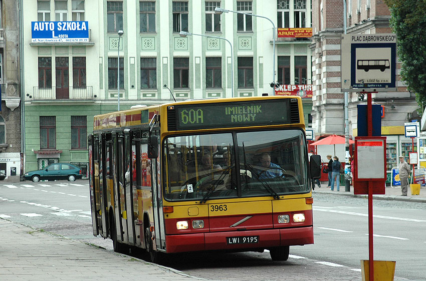 Volvo B10L #3963