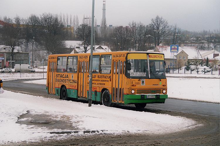 Ikarus 260.04 #123