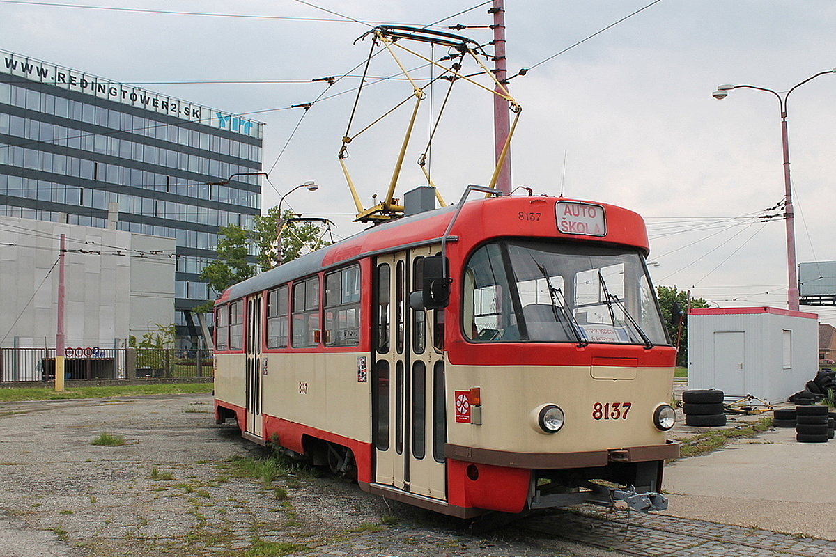 Tatra T3SUCS #8137
