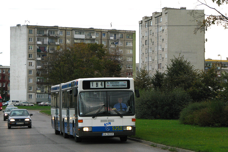 Mercedes-Benz O405GN #5250