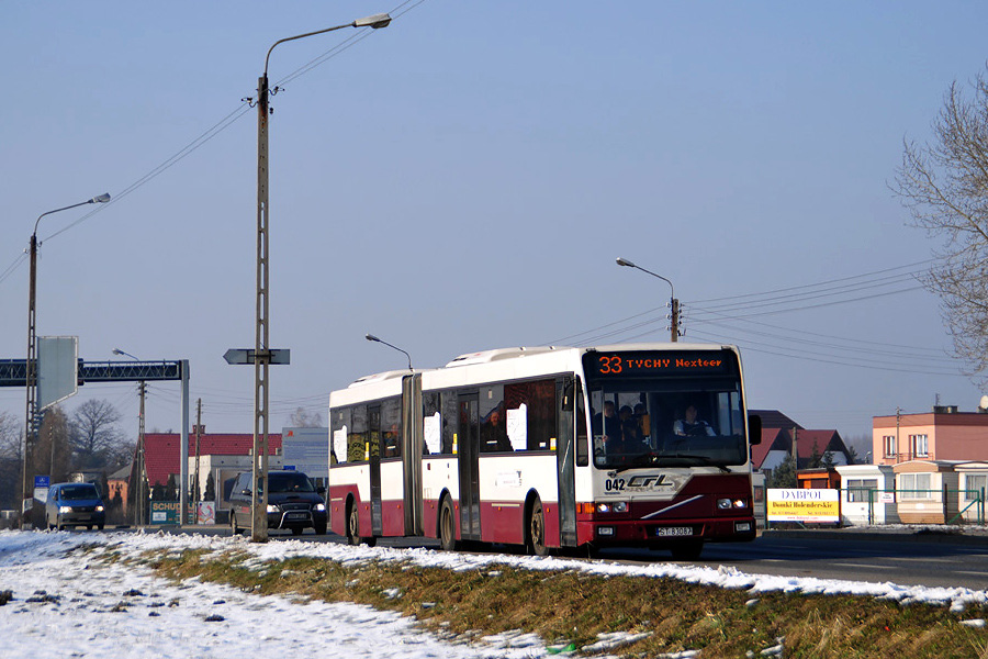 Volvo B10MA-55 / Berkhof 2000NL #042