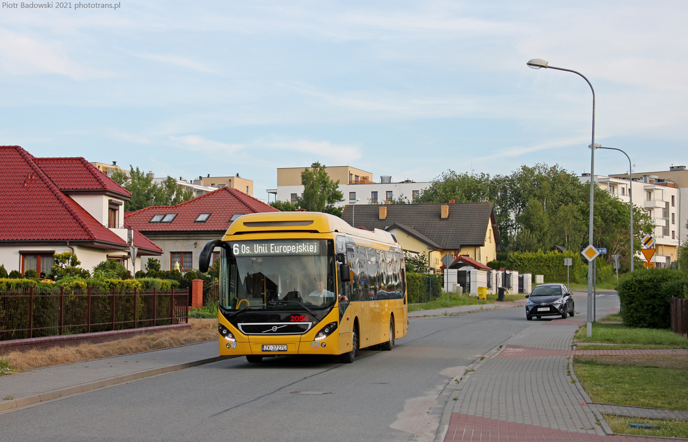 Volvo 7900 Hybrid 12,1m #2054