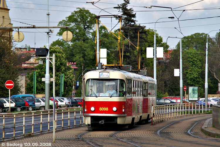 Tatra T3M #8098