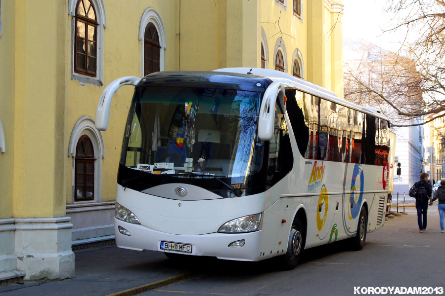Yutong ZK6129H #BH 11MFC