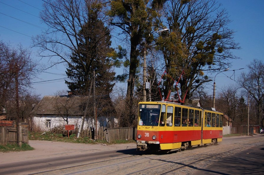 Tatra KT4SU #36