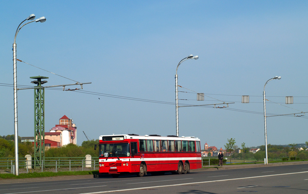 Volvo B10M-70B / Säffle #2214