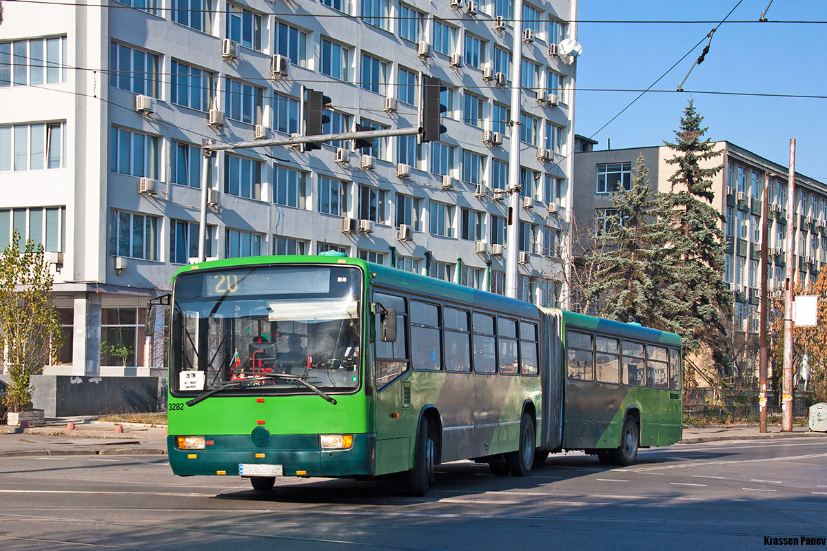 Mercedes-Benz O345G #3282