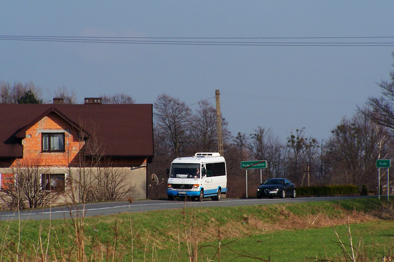 Mercedes-Benz 615 D #3542