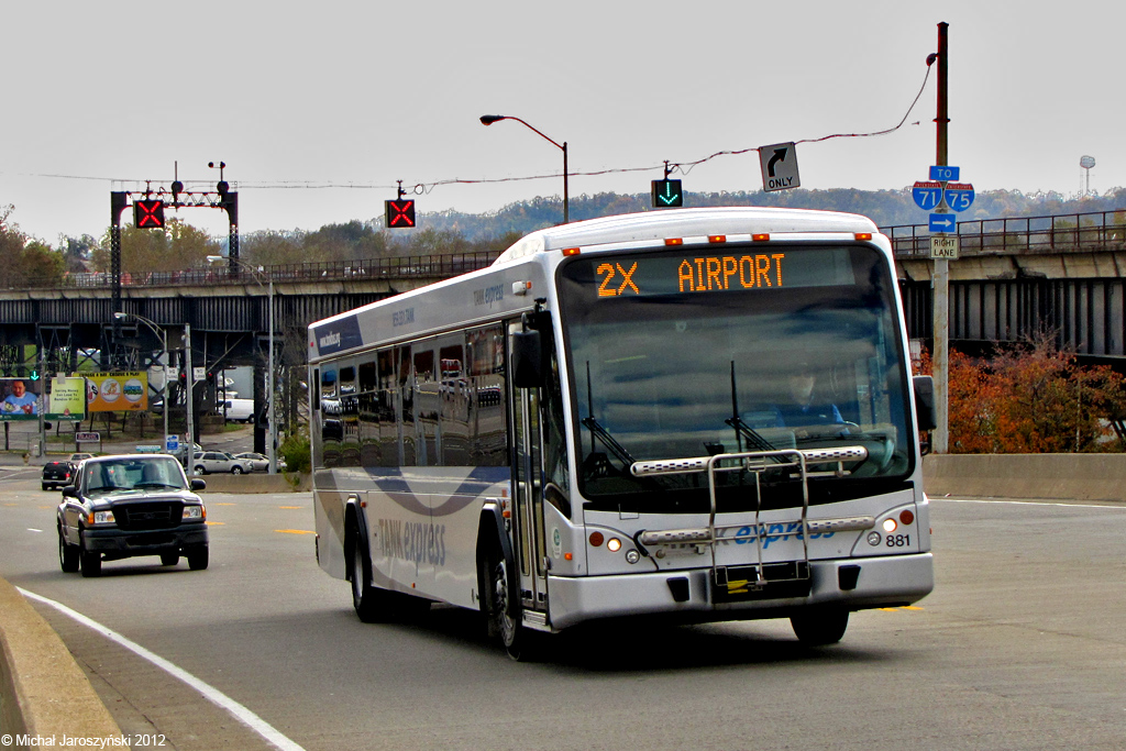 Gillig BRT LF 40 #881