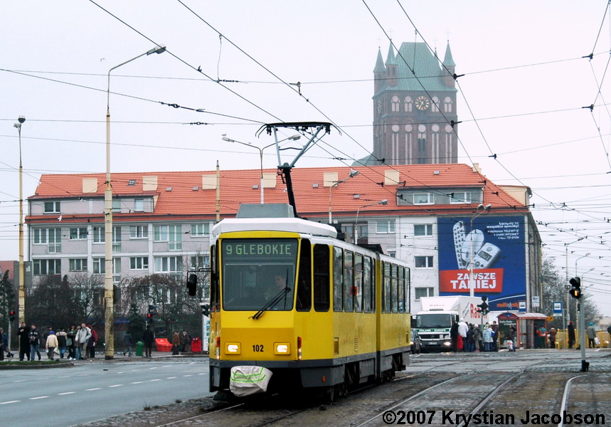 Tatra KT4Dt #102
