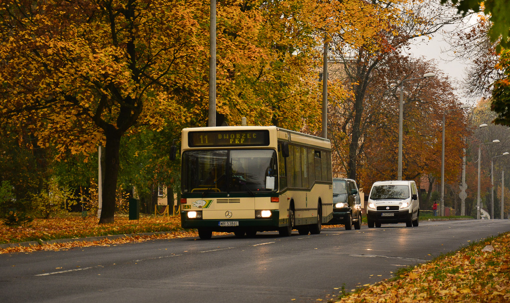 Mercedes-Benz O405N2 #643