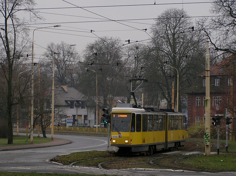 Tatra KT4Dt #110