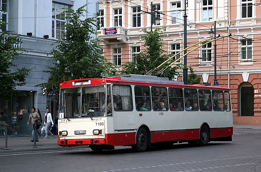 Škoda 14Tr08/6 #1103