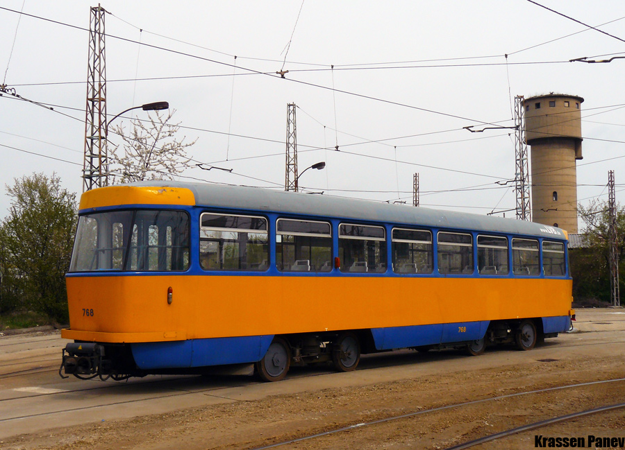 Tatra B4D-M #768