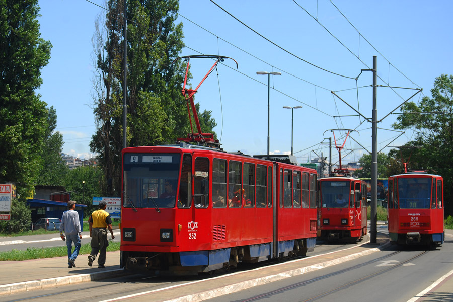 Tatra KT4YU #252