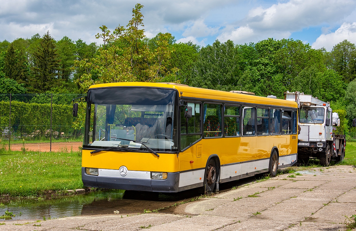 Mercedes-Benz O345Ü #11