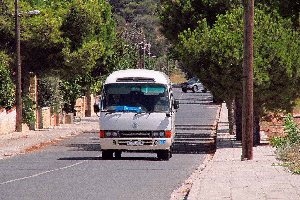 Toyota Coaster #TEZK381